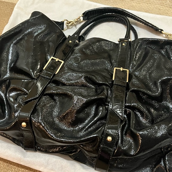 Botkier Black Patent Leather Large Sasha Duffle Handbag Golden Hardware EUC - Picture 10 of 12